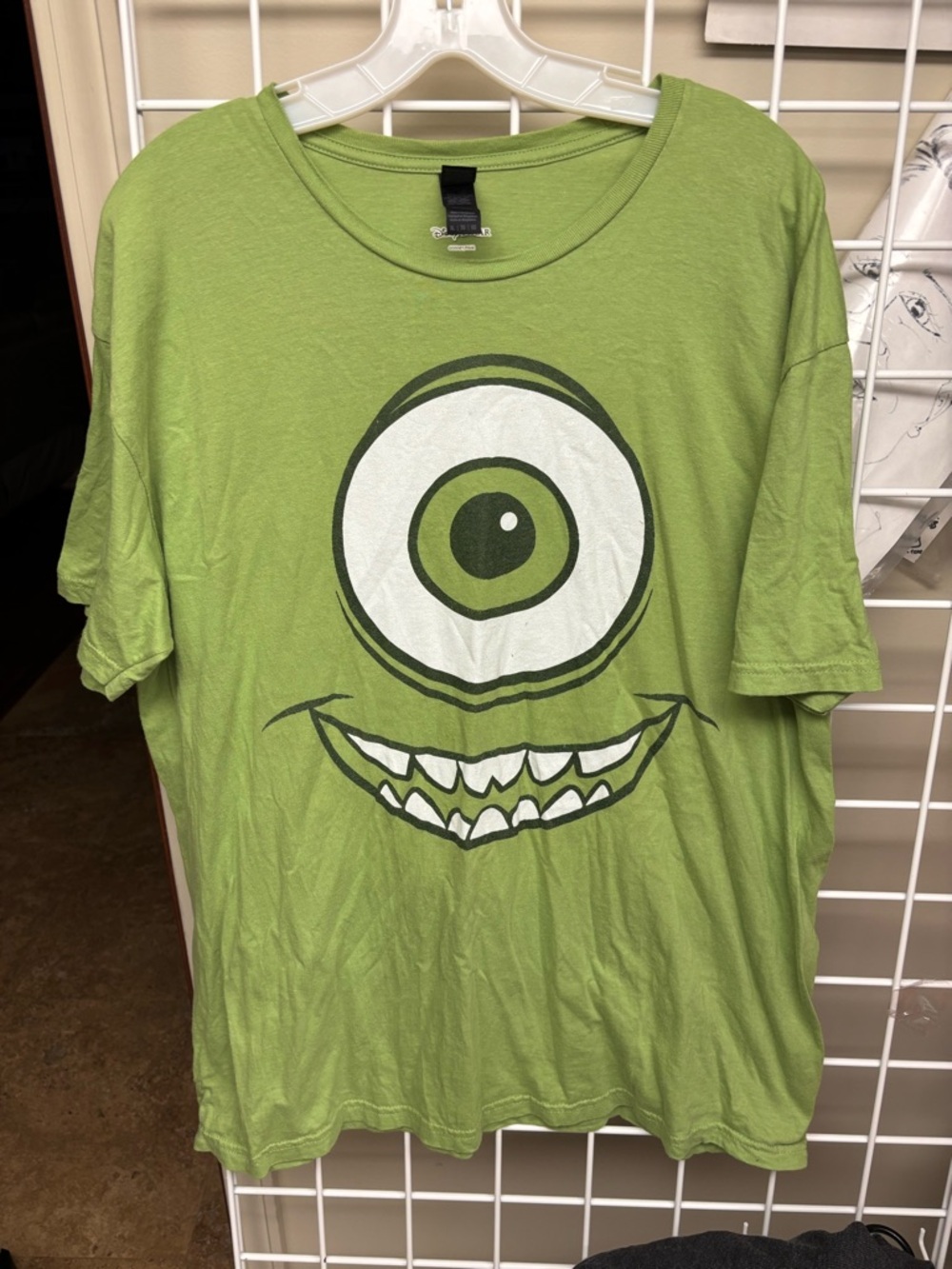 Disney Pixar Monsters Inc Short Sleeve T-Shirt Size XL Cotton Mike Wazowski